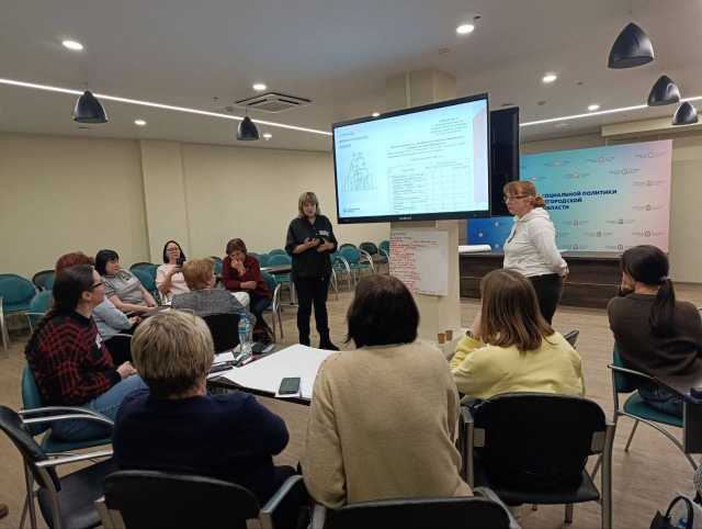 Педагог-психолог Ольга Викторовна Краденова приняла участие в методическом семинаре, посвященном внедрению дополнительного модуля к ШПР 