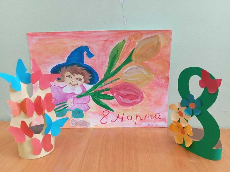 Делаем подарки для мам!