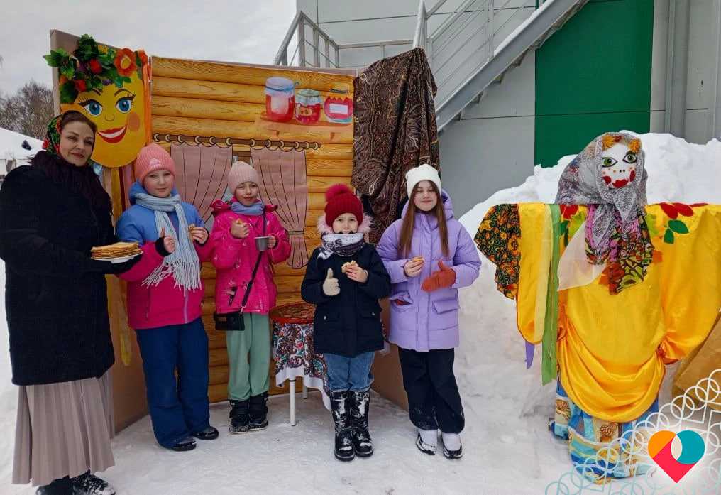 МАСЛЕНИЦА-ЗАТЕЙНИЦА: ПРАЗДНИК ДЛЯ СЕМЕЙ ПРОШЕЛ В МНОГОПРОФИЛЬНОМ ЦЕНТРЕ «СЕМЬЯ»