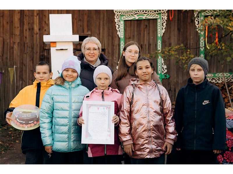 Поздравляем Чкаловский 