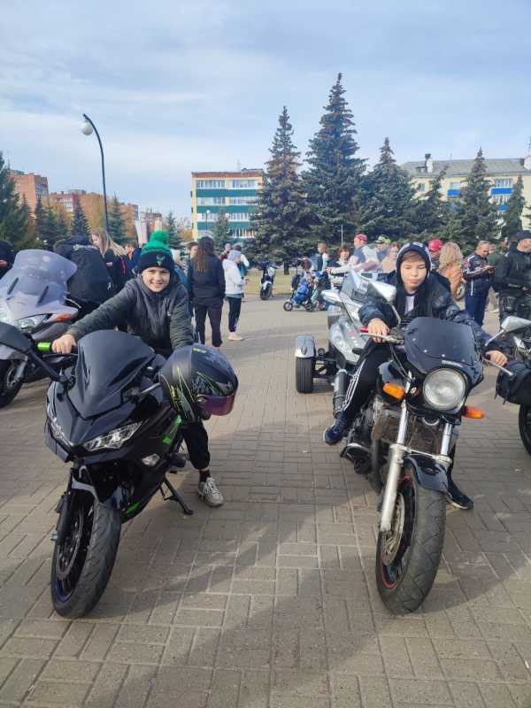 Дети на закрытии мотосезона в г.Кстово