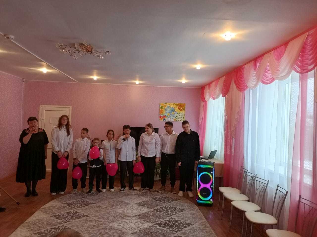 Праздничный визит