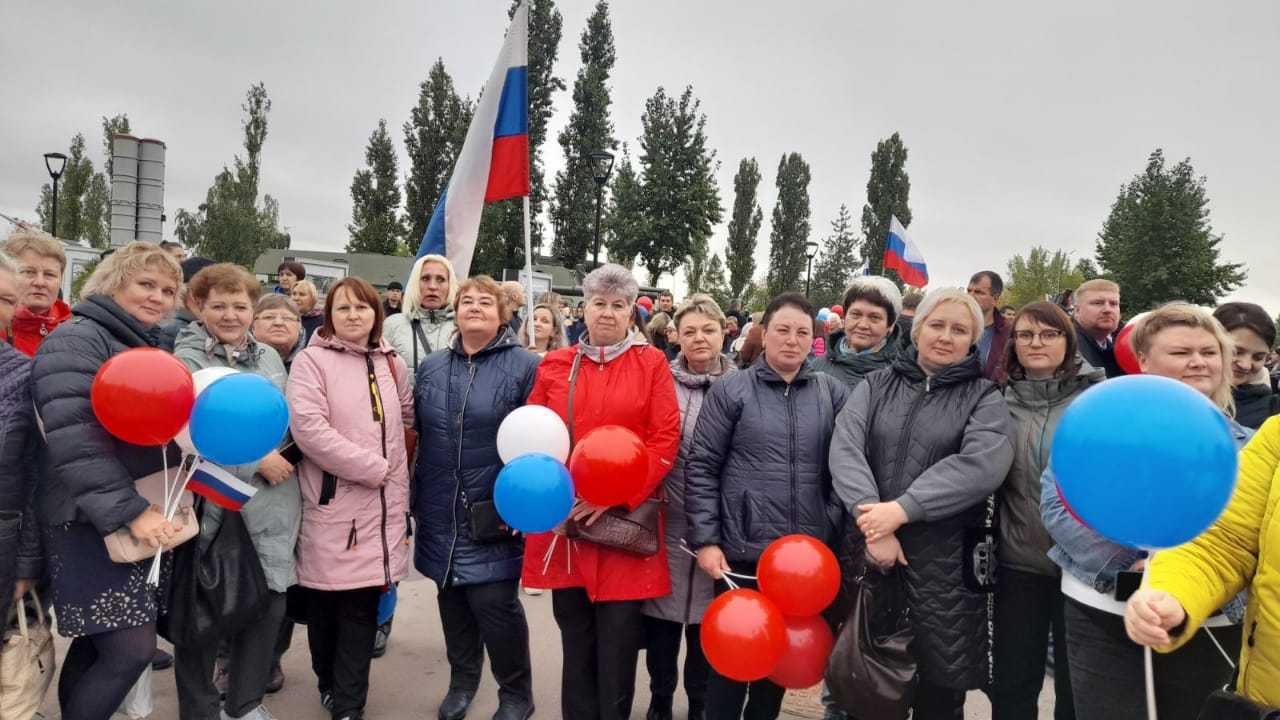 Своих не бросаем!