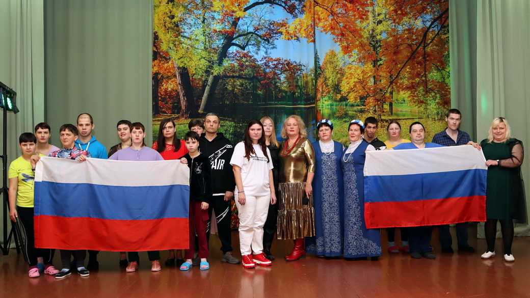 Музыкальная конкурсно-игровая программа «Один за всех и все за одного!».