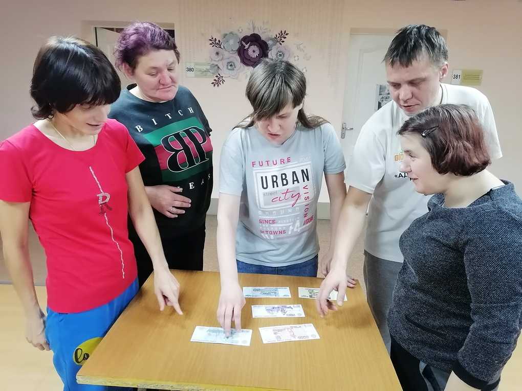 Конкурсно-развлекательная программа «Всемирный день шопинга».