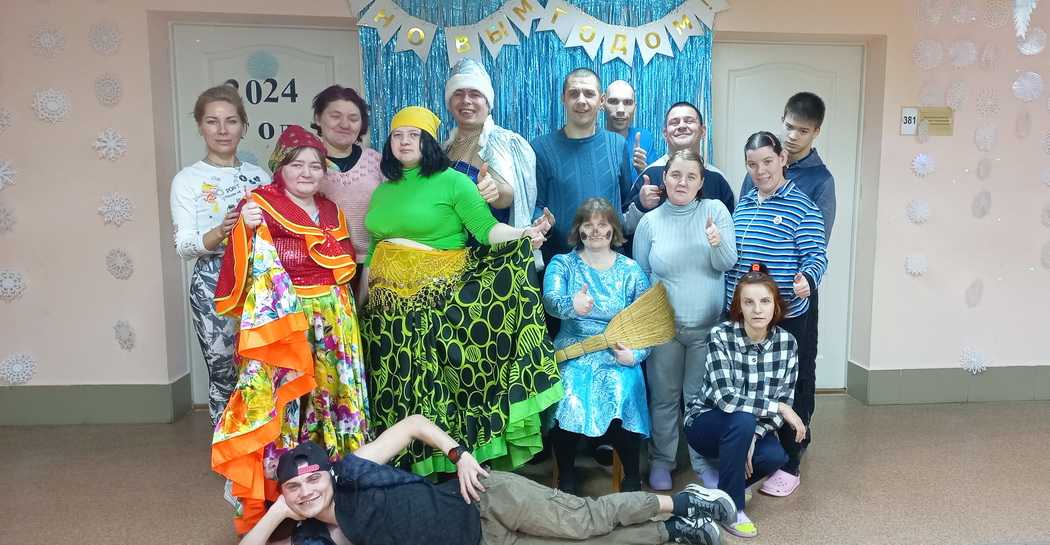 Праздничная программа «Новогодний переполох».