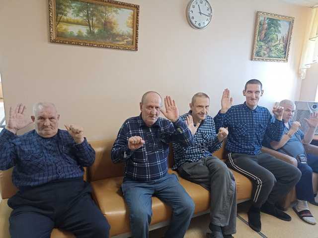 Коррекционное занятие с применением нейропсихологических упражнений «Ловкие ладошки»