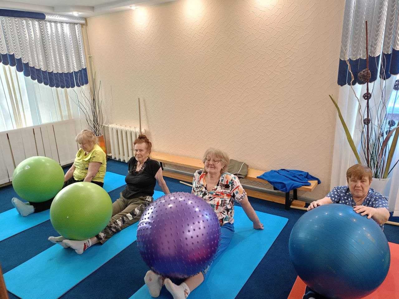 Занятия на фитболе