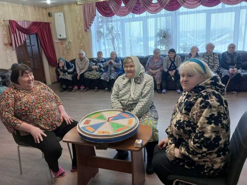 «Поле чудес»