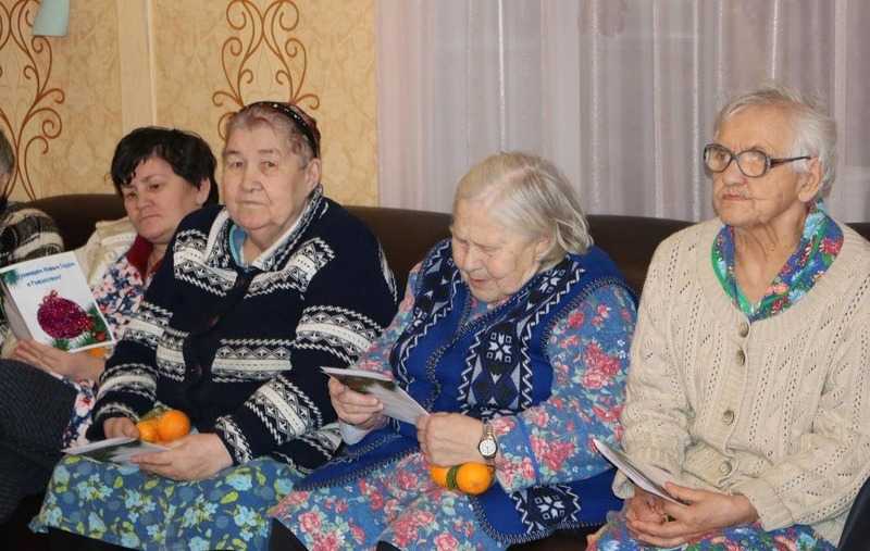  «Подари тепло бабушкам и дедушкам»