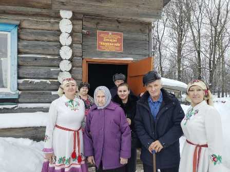 Экскурсия «Марийская изба» д.Черномуж