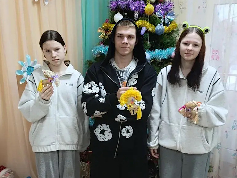 На мастер-классе «Кофейная лошадка» дети создавали игрушку с ароматом кофе