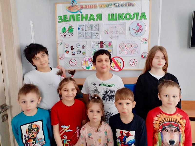  В Центре продолжается знакомство с экологическими мультфильмами Всероссийского онлайн-проекта «Помощники Земли», которые увлекательно и понятно объясняют важные природоохранные темы