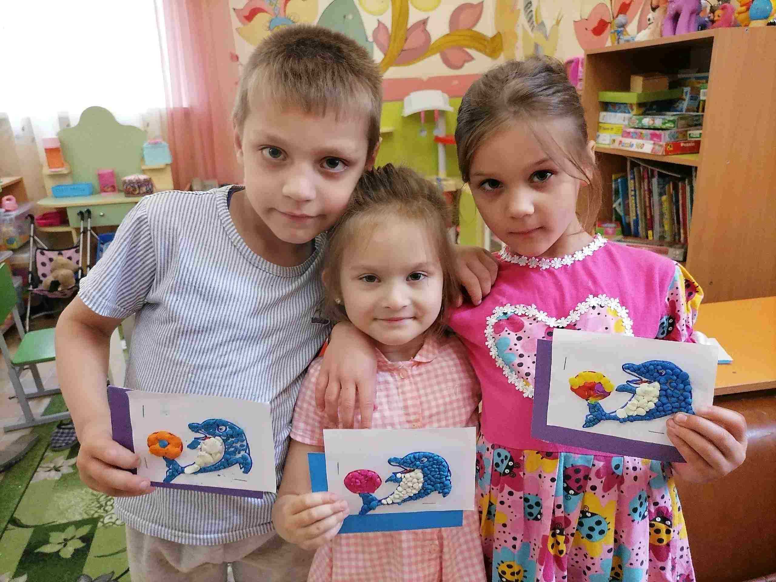 С пластилином подружились