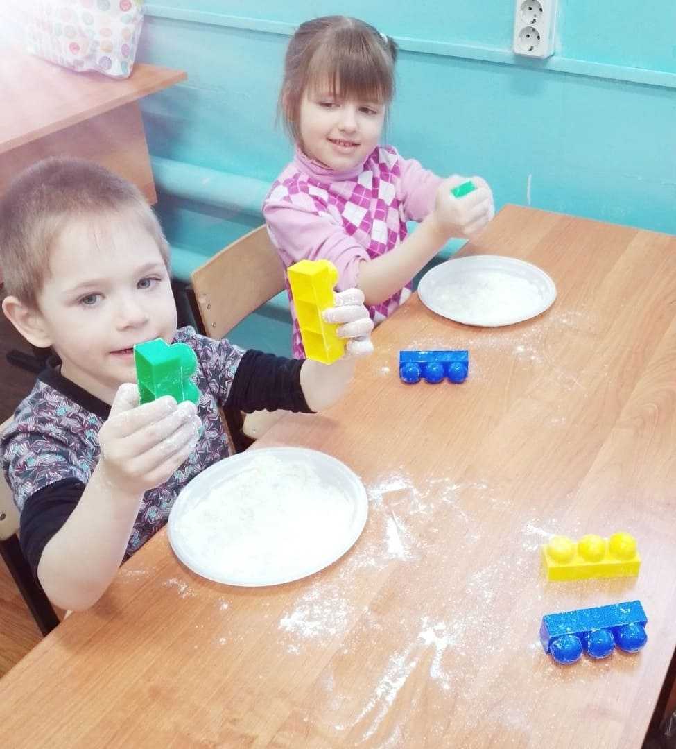 Мучные микробы