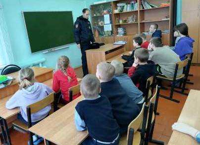 Участковый уполномоченный полиции провел профилактическую беседу