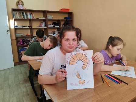 Творческий конкурс «Позвони – тебе помогут»