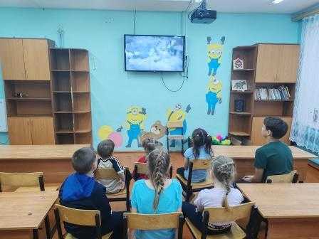 Тематический показ мультфильма «Сказ о Петре и Февронии».