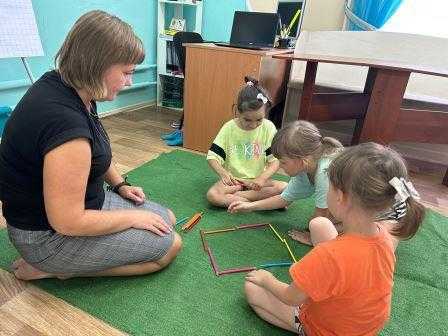 Занятие с педагогом - психологом