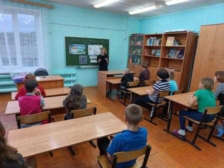 Познавательный час 
