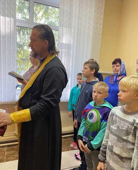 Молебен перед началом учебного года,