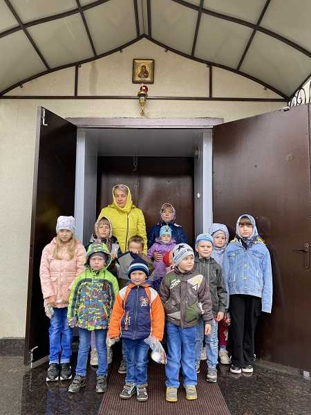 Праздничная служба