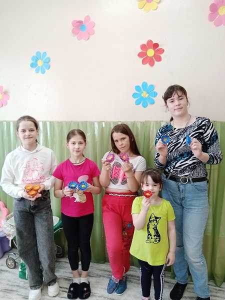 Заколки из фоамирана