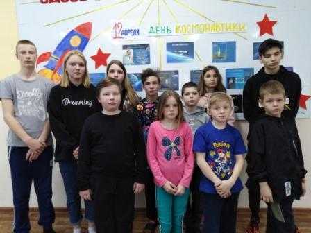 День космонавтики