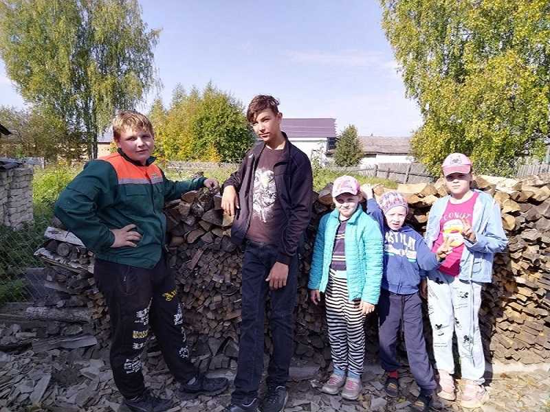 Дети творят добрые дела
