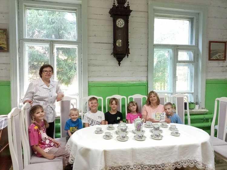 Экскурсия в Земскую школу Кондратовых р.п. Вача