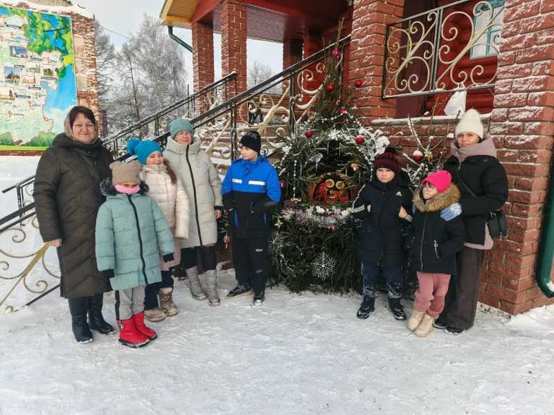 Благотворительная акция по оформлению рождественского вертепа