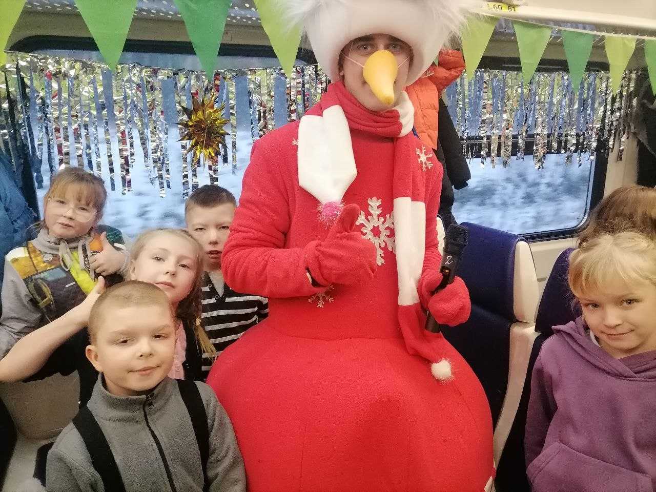 Сказочный экспресс: путешествие в мир волшебства!