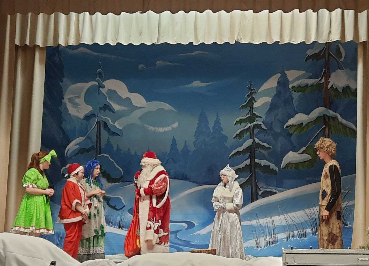 Новогодняя сказка для ребят из СРЦН г. о. г. Выксы!