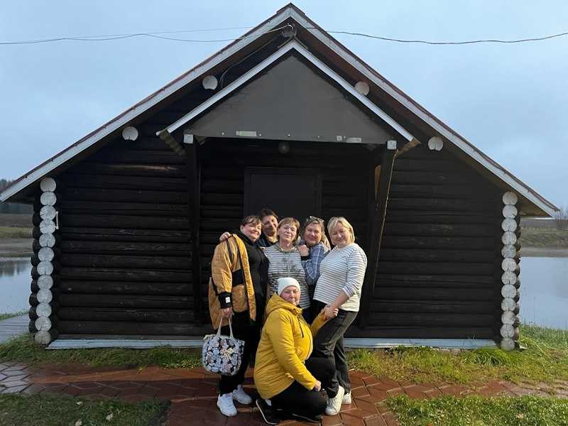 С днем женского счастья!!!