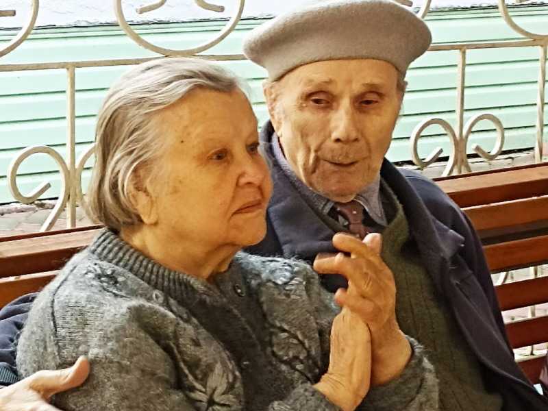 Сегодня,в день семьи,любви и верности!