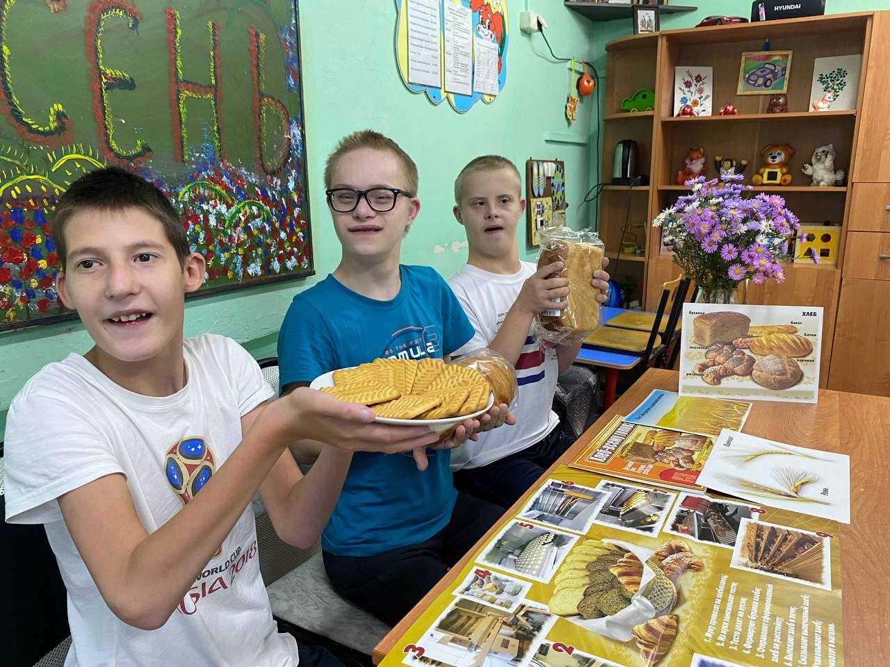 Хлеб-всему голова.