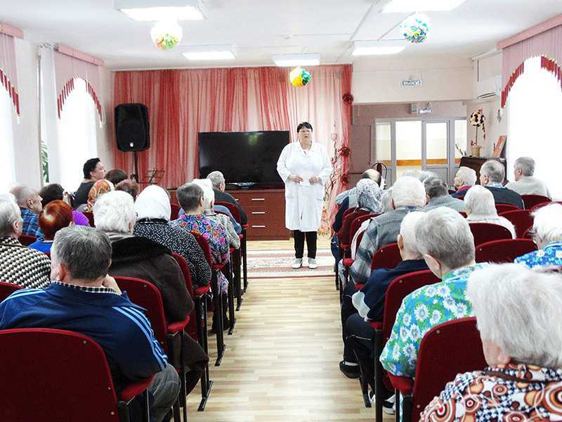 Собрание с получателями социальных услуг