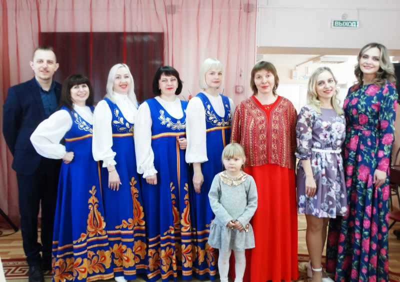 Музыкальное поздравление с Широкой Масленицей от музыкального коллектива вокальной группы «Радость».