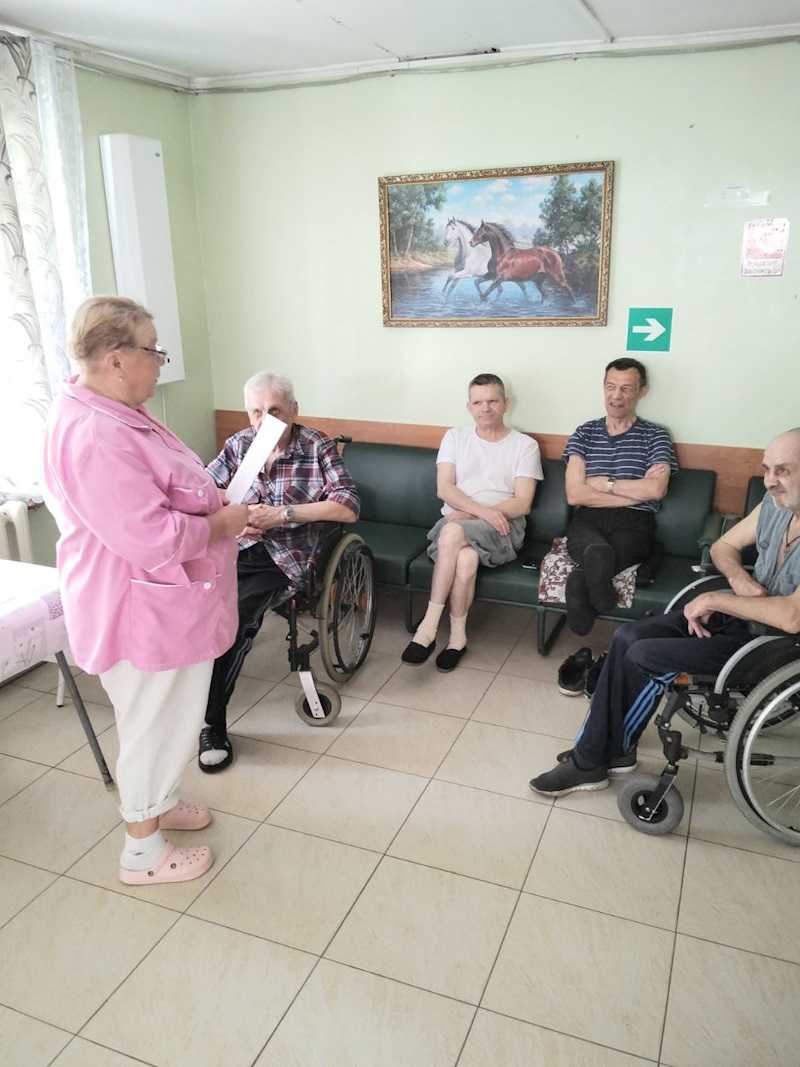 Беседа с проживающими на тему: 